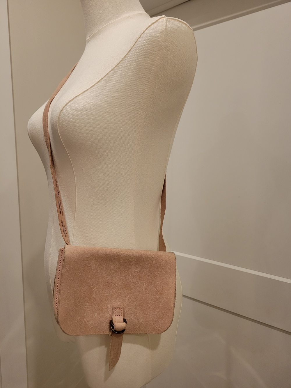 Garuglieri Genuine Leather Dusty Pink Minimalist Crossbody Purse. Made In Italy